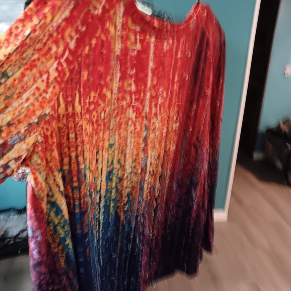 Multicolor Women's Top - Picture 3 of 3